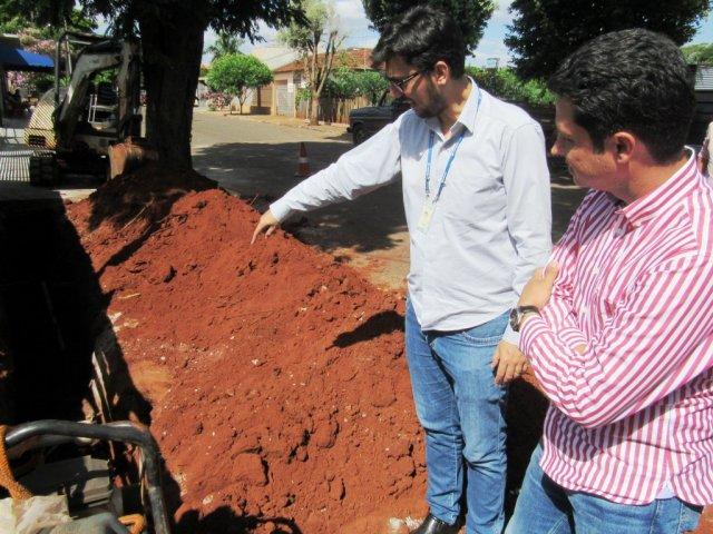 200311_-_sanepar_e_ourizona_assinam_contrato_de_bonificacao_2.jpg