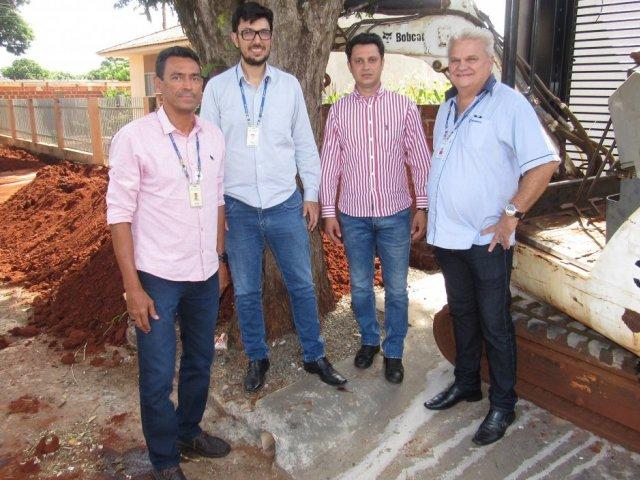 200311_-_sanepar_e_ourizona_assinam_contrato_de_bonificacao_3.jpg