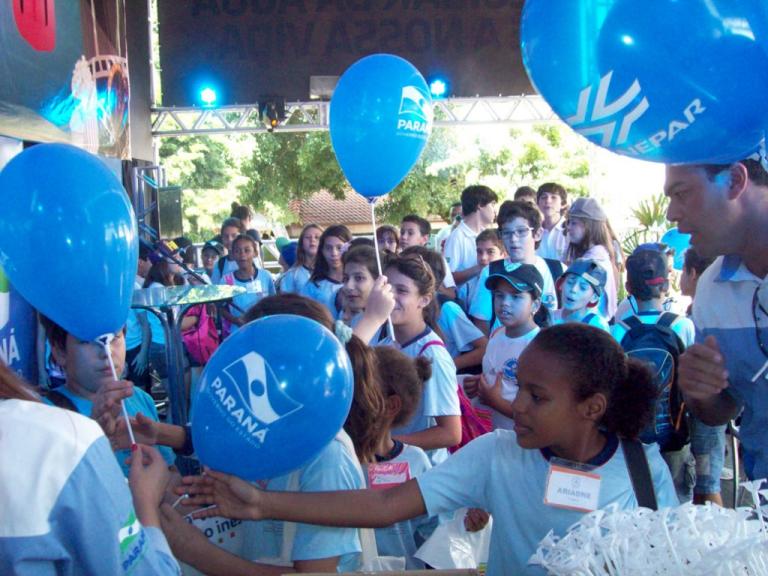 2014.04.07_-_lda_-_expolondirna_-_visita_escolares_14a.jpg