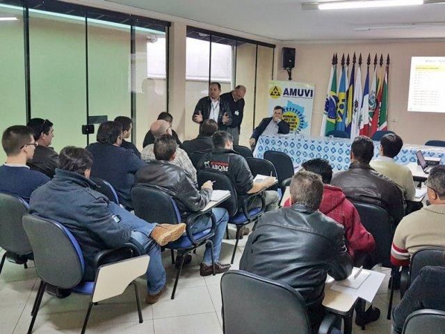 20170609_-_apuc_-_reuniao_amuvi__-_3__jacovassi.jpg