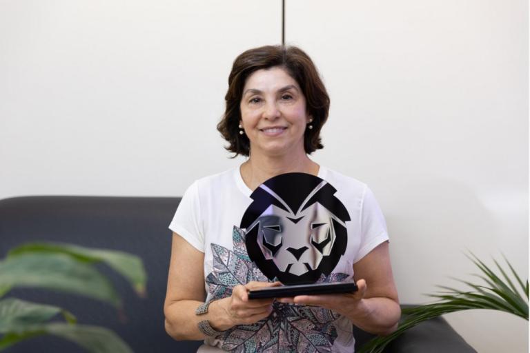 20231123_-_leura_-_premio_lide_-1.jpg