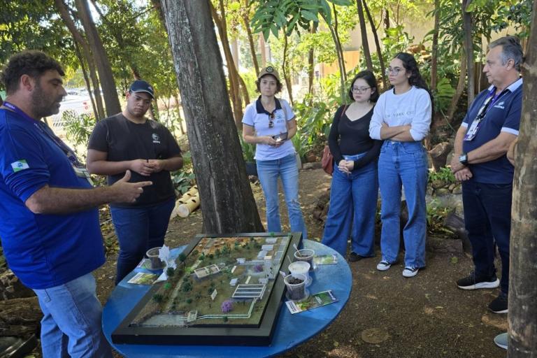 20250515_expoinga_-_lodo_de_esgoto_-_jovens_agricultores_3b.jpg