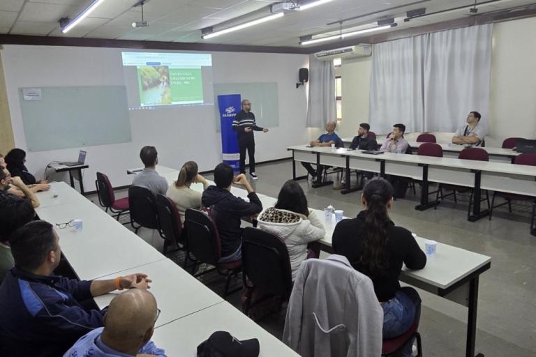 20250606_-_meio_ambiente_-_projeto_ecobarreiras_diego_saldanha_em_londrina_3.jpg