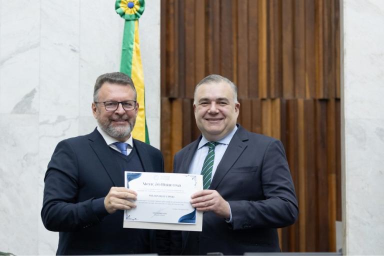 20250610_-_mencao_honrosa_wilson_bley_-_lapa_256_anos_-_alep-0558.jpg