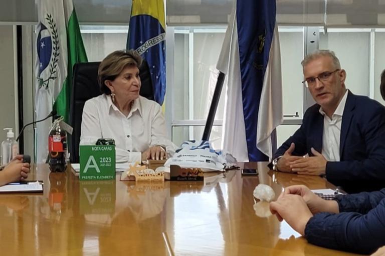 230427_-_ponta_grossa_-_sanepar_alinha_parceria_2.jpg
