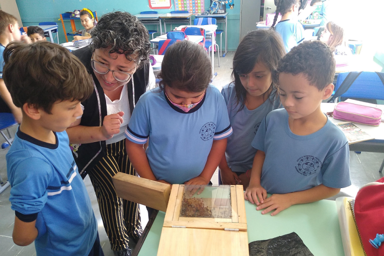 230518_abelhas_agudos_2_escolares_foto_2.png