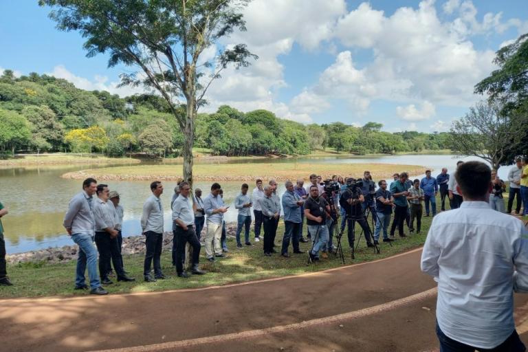 240223_-_cascavel_-_entrega_obras_desassoreamento_lago_5.jpg
