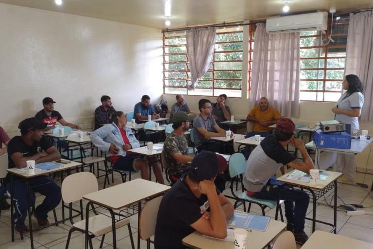 240323_-_iretama_-_curso_encanadores_8.jpg