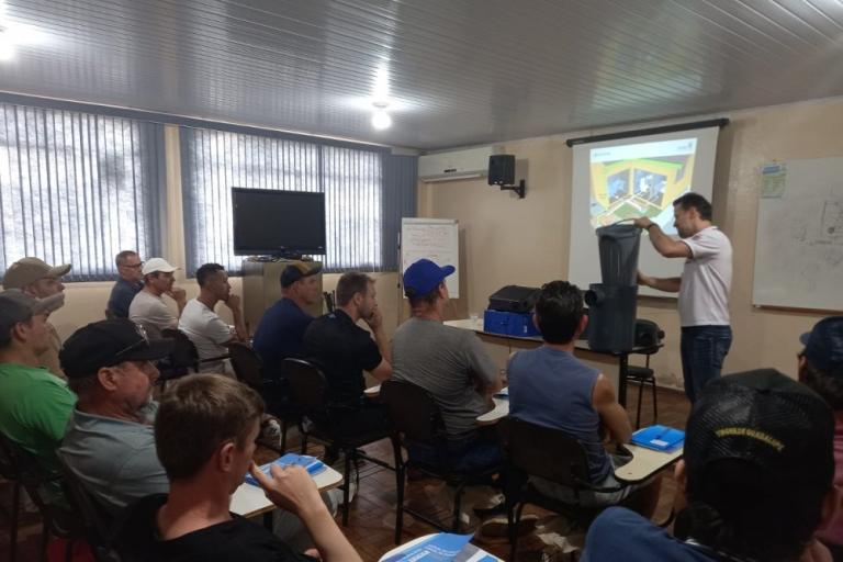 240416_curso_encanador_missal_1.jpg