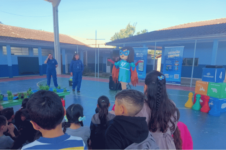 240725_estacao_sanepar02_rio_negro_esc_olavo_bilac.gif