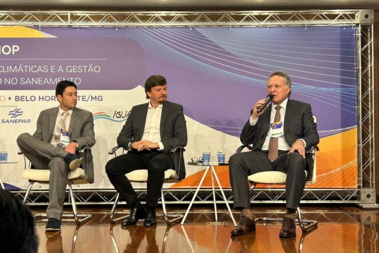 241011_mat_sanepar_evento_abes_mudancas_climaticas_carbono_trp02.jpg