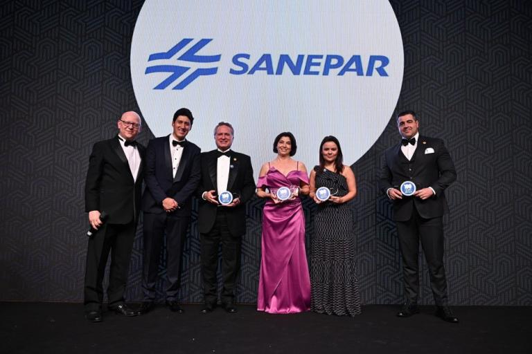 241017_-_sanepar_recebe_premio_top_open_corps__4.jpg