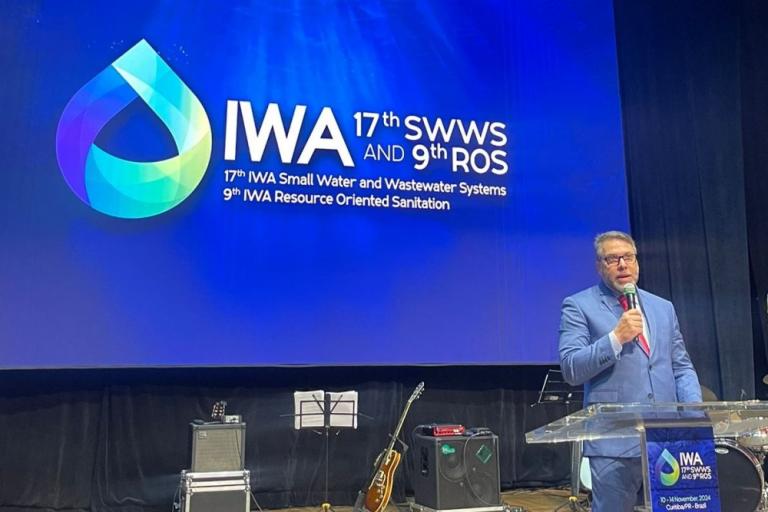241110_iwa_conference_wilson_brey_diretor_pres_sanepar_2.gif.jpg