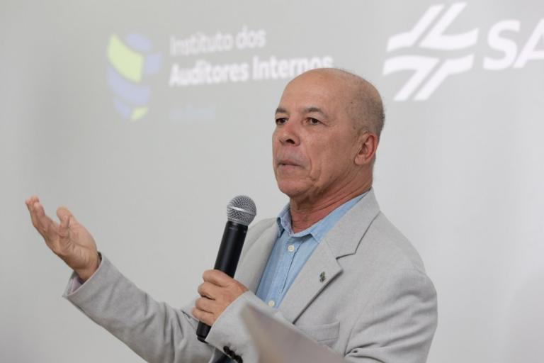 250307_mat_sanepar_auditoria_certificacao_internacional03_gomes.jpg