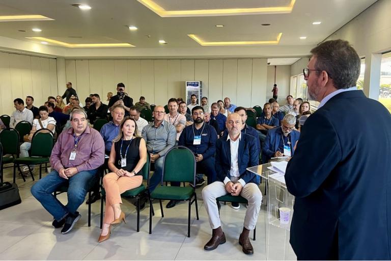250312e13_-_reuniao_sanepar_ppps_e_municipios_10.jpg