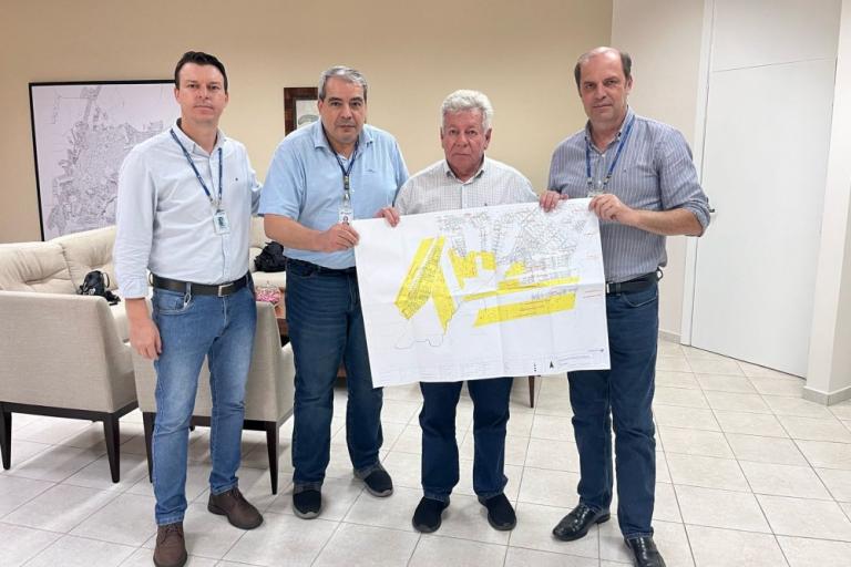 250403_-_umuarama_-reuniao_prefeito_2.jpeg