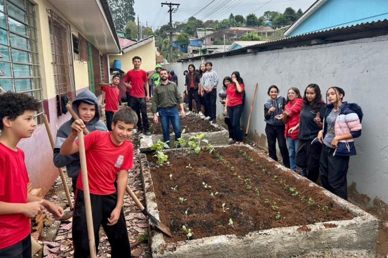 250416_-_sanepar_-_gal_carneiro_-_atividades_socioedutaivas_1.jpg