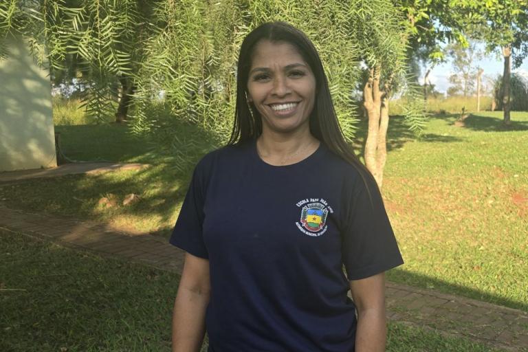 250514_-_apucarana_-_visitas_educacao_6_adriana.jpg