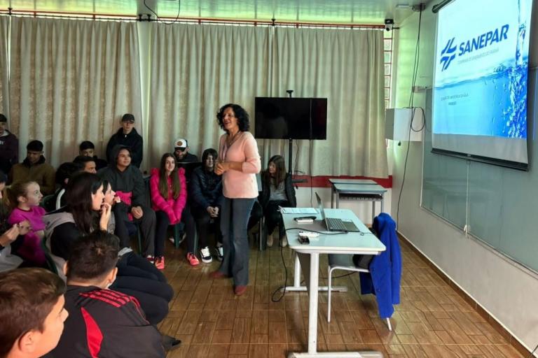 250605_gesa_-_cel_vivida_-_palestra_estudantes.jpg