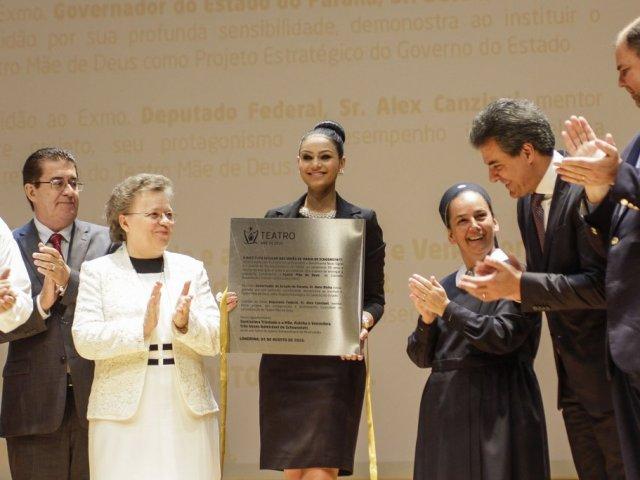4_-_palacio__mg_0251_-_descerramento_de_placa.jpg