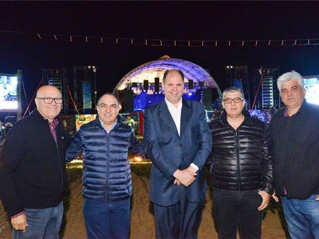 4a_-_171106_-_presidente_visita_obra_e_abre_rodeio_-_joaquim_tavora.jpg