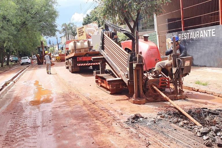 5b_-_20230223_-_londrina_-_obras_-_esgoto_na_joaquim_-_cravacao.jpg