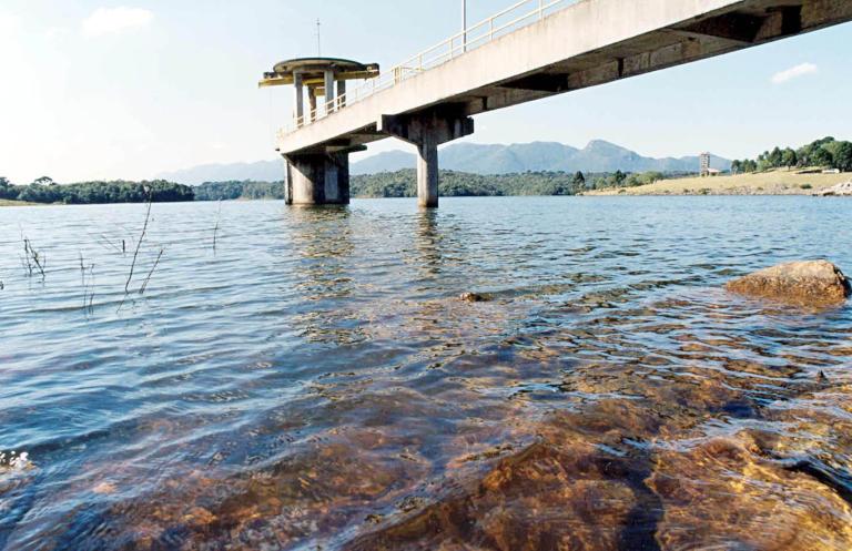 barragem_piraquara_04.JPG