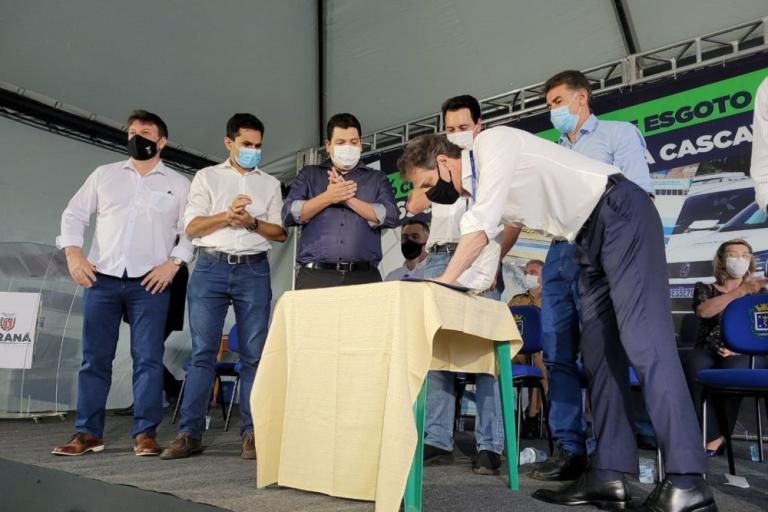 cascavel_100_esgoto_assina_claudio.jpg