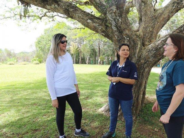 da_esquerda_para_a_direita_maristela_roselis_e_denise.jpg