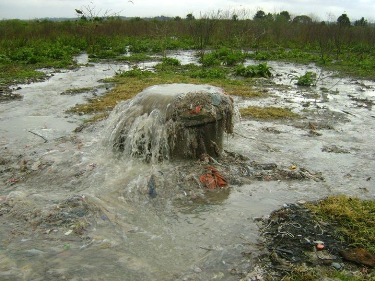depen_antes-solo_contaminado_com_extravazamento.jpg