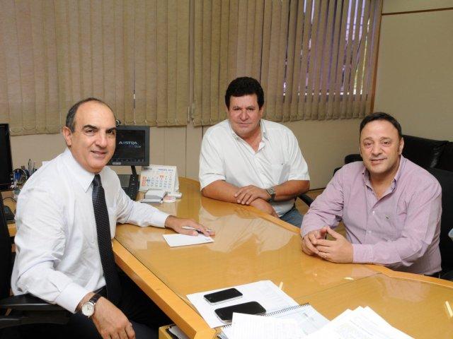 dp_com_dep_hussein_bakri_e_ver_mario_da_caixa_001.jpg