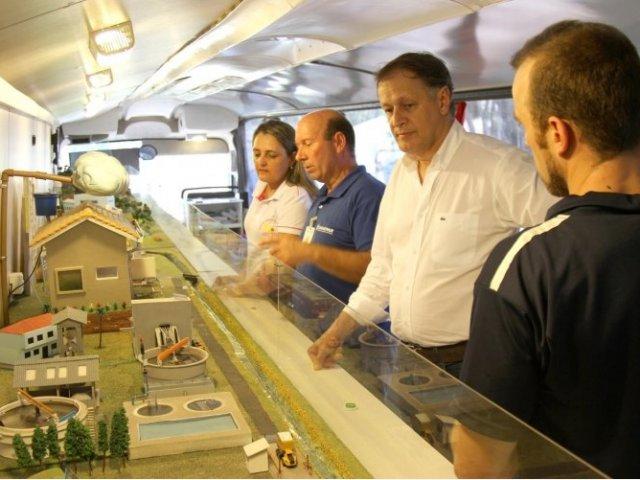foto_1_ecoexpresso_prefeito_terra_roxal.jpg