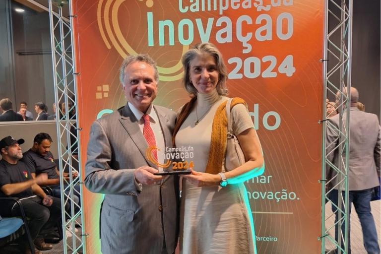 foto_2_campea_da_inovacao_risden_e_marisa.jpg