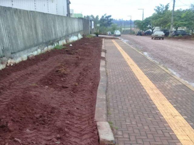 foto_2_distrito_industrial_foz_obra_.jpg