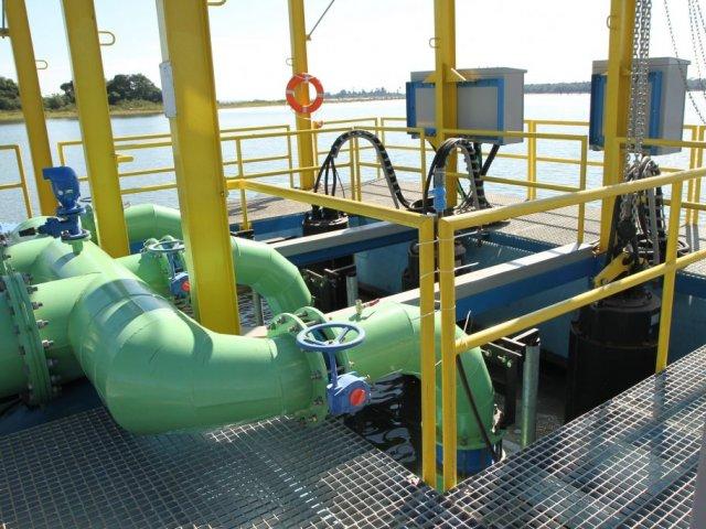 foto_2_nova_captacao_no_lago_de_itaipu_a.jpg