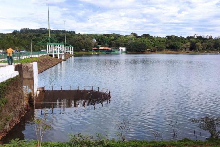 foto_lago_municipal_1.jpg