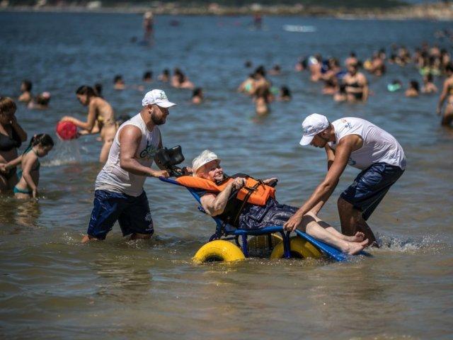 matinhos_praia_mansa_cadeiras_anfibias-26.jpg