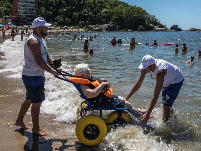 matinhos_praia_mansa_cadeiras_anfibias_-_benedita_3.jpg