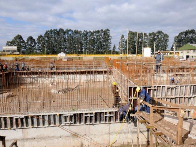 obras_ampliacao_ete_atuba_sul_ike240713_065_24.jpg