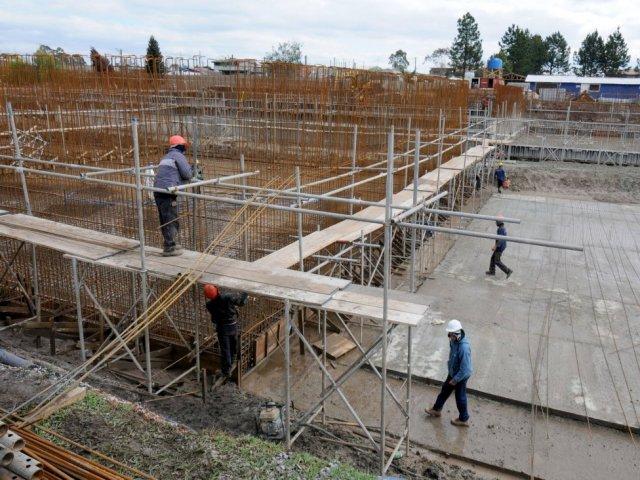obras_ampliacao_ete_atuba_sul_ike240713_065_6.jpg