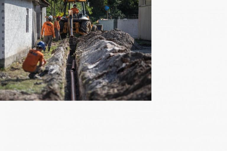 obras_de_rede_de_esgoto_matinhos-37.jpg