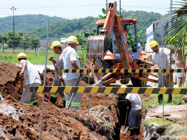 obras_esgoto_guaratuba__ike_010213_101_4.jpg