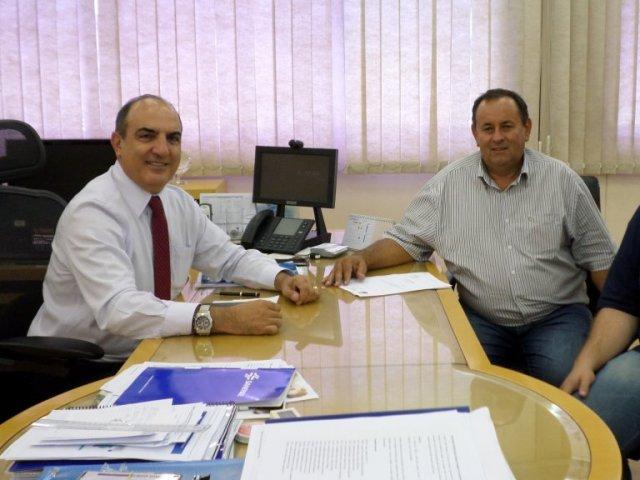 prefeito_de_jaboti_e_assessor_alexandre_curi_2.jpg