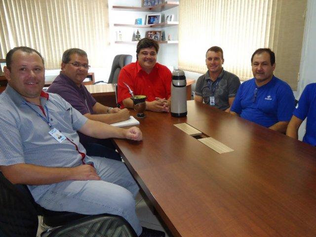 reuniao_com_prefeito_mauricio_bau.jpg