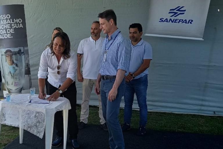 sta_tereza_do_oeste_ete_ft_inaugura_3.jpg