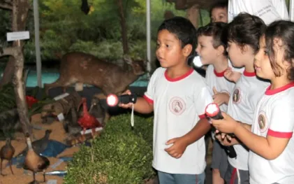 130307_estudantes_visitam_safari_noturno_na_expoparanavai3.jpeg