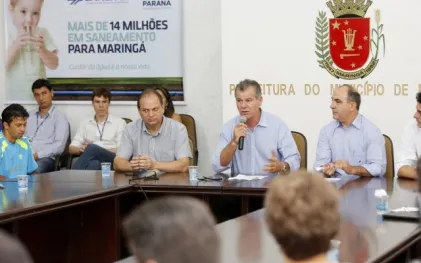 150122_-_maringa_-_assinatura_ordem_de_servico_e_entrega_de_obras_1.jpg