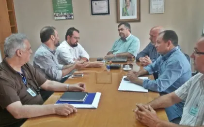 2015.10.20_-_apuc_-_reuniao_prefeito_69.jpg
