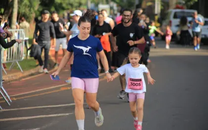 20250519_-_londrina_-_corridas_sanepar_-_3150_inscritos_-_mae_e_filha.jpg