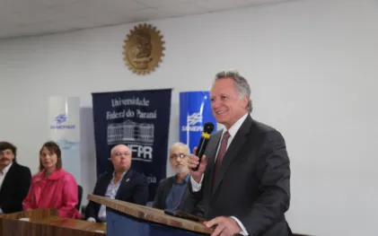 241022_ufpr_semana_engenharia_sanepar_diretor_anatalicio_risden.png